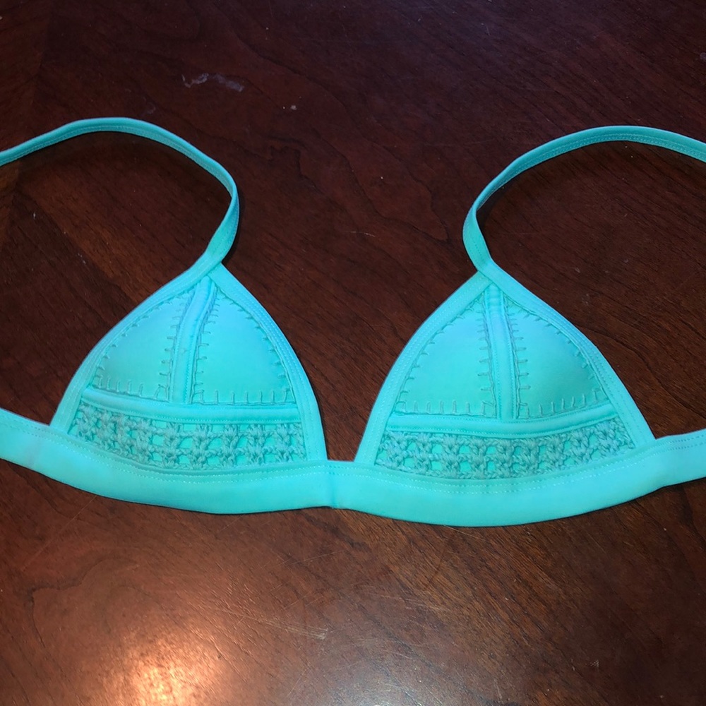 Triangl bikini top